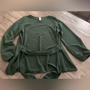 Elegant Long Sleeve Green Women's Blouse, Large